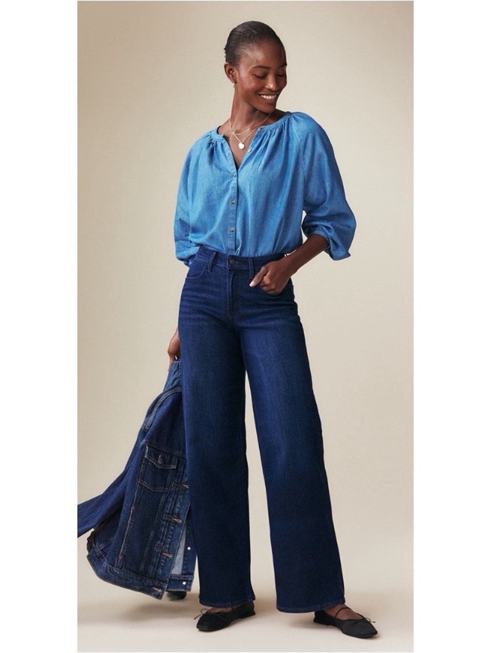 Old Navy Woman Dark Wash High Waist Wide Leg Stretch Fabric Pants US4 Classic